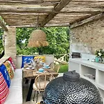 Bb Casale Di Oto Bed and Breakfast Σενιγκάλια