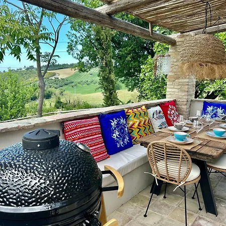 Bed and Breakfast Bb Casale Di Oto 4*