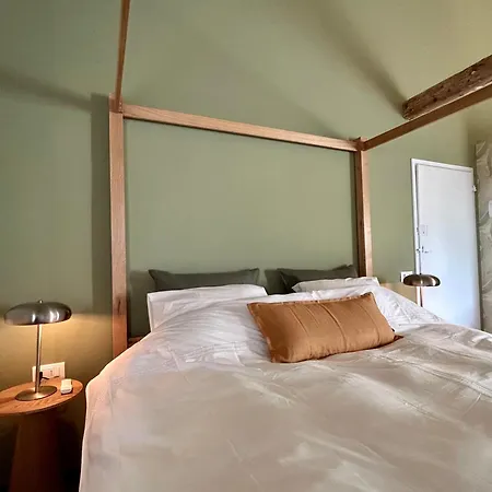 Bb Casale Di Oto Bed and Breakfast